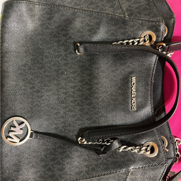 Michael Kors Black and Gray Shoulder Bag - Picture 2 of 2